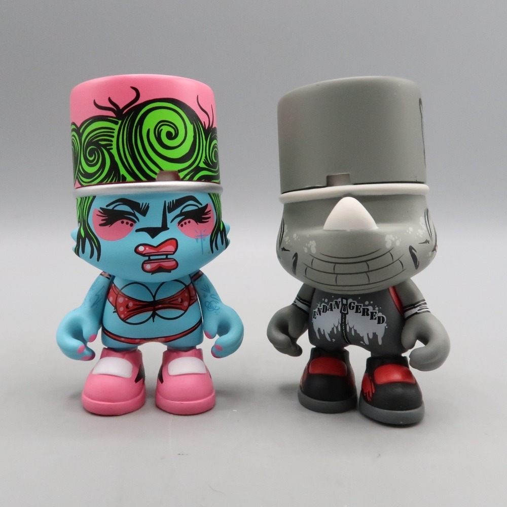 2 Superplastic Janky‎ Figure Lot  Reds and Rumpus Rhino